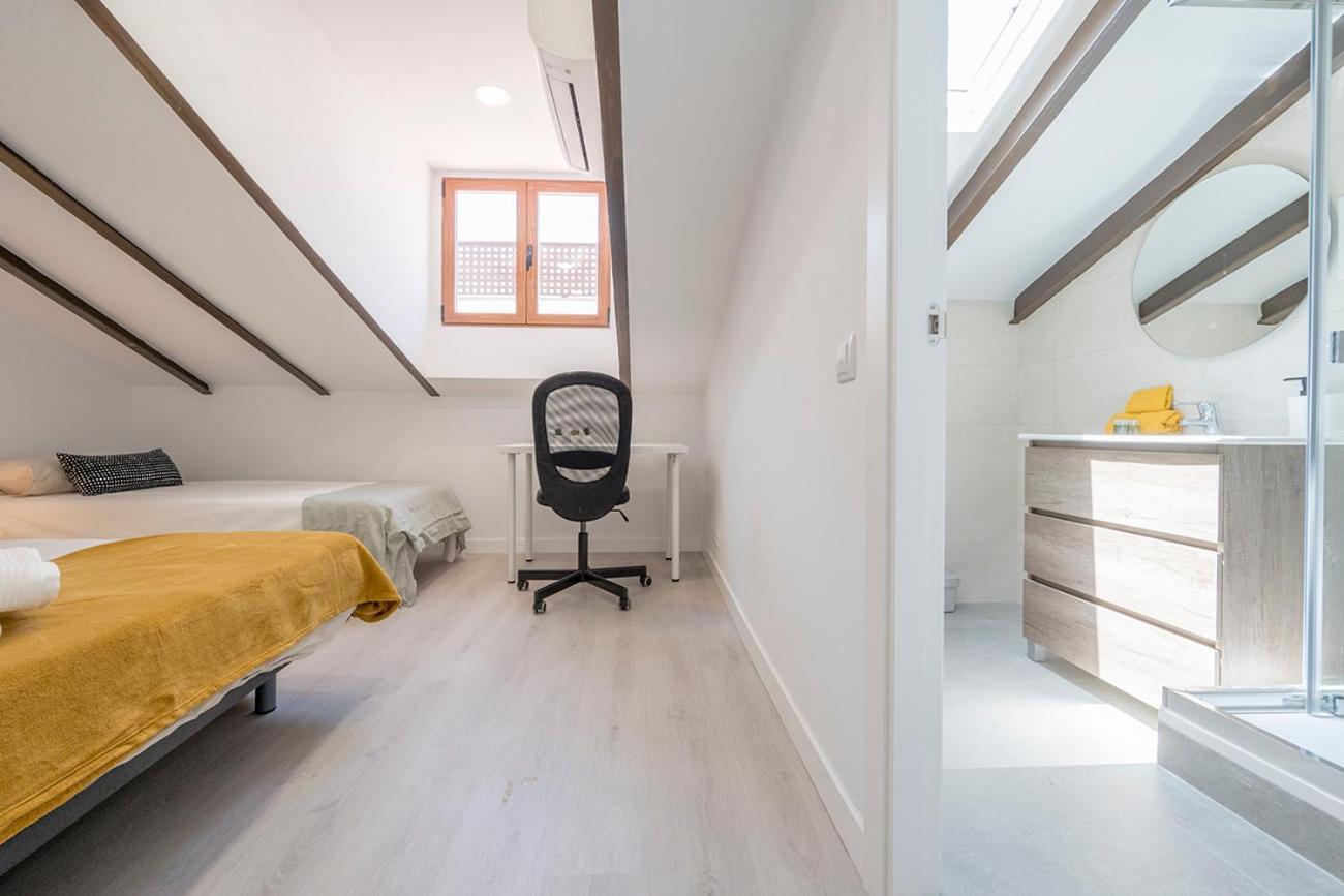Exclusivo Atico Con Terraza En Plaza Mayor Мадрид Екстериор снимка